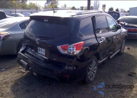 2015 Nissan Pathfinder Sv z USA, uszkodzony, nr VIN 5N1AR2MN2FC601859